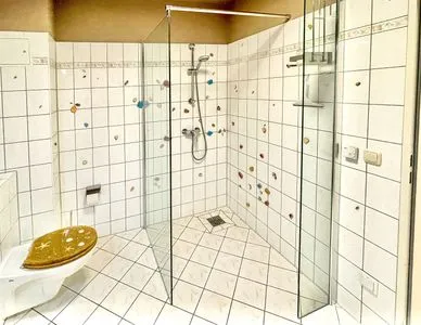 Badezimmer mit Dusche Parkresidenz am Hafen Wohnung HF 12 - "Luftsnapper´s"