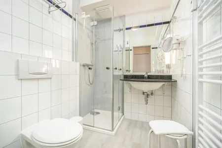 Bad mit Dusche  Villa Kurpark - Wohnung 512