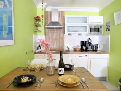 Küche / Küchenzeile Kjeirstr. 16-20, Whg. 79