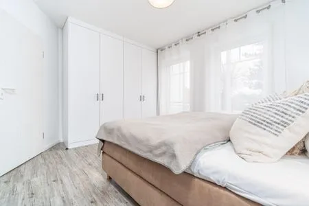 Schlafzimmer mit Doppelbett Parkresidenz am Hafen Wohnung HF 23 - "Viento"