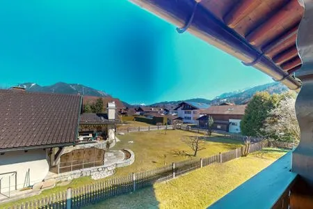 Blick auf Sehenswürdigkeit BergGlanz