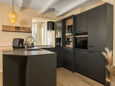 Küche / Küchenzeile FIP Park Poeler Auszeit