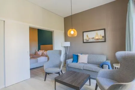 Ferienwohnung Marco Polo Ostseebad Wustrow ZweiWasser Alte Seefahrtschule Wohnzimmer  Marco Polo Suite