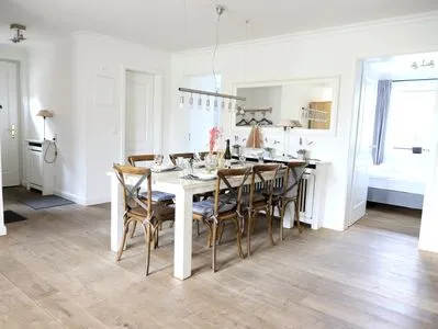 Küche / Küchenzeile Bundiswung 7, Whg.1, GB7