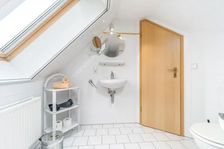 Bad mit Dusche Ferienpark Freesenbruch Wohnung 3.4 - Zum Zeesenboot