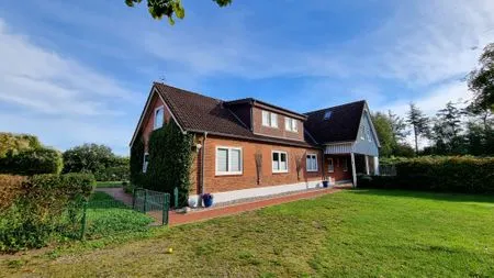 Hauptansicht Ferienwohnung "Achtern Diek 3" 1. Reihe an der Ostseeküste