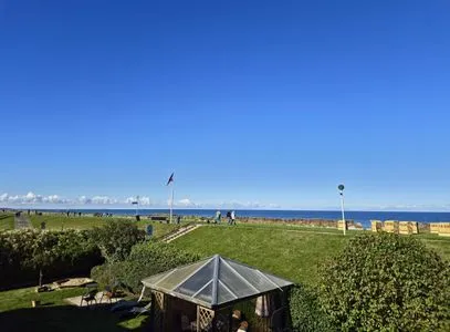 Meerblick Ferienwohnung "Achtern Diek 4" 1. Reihe an der Ostseeküste