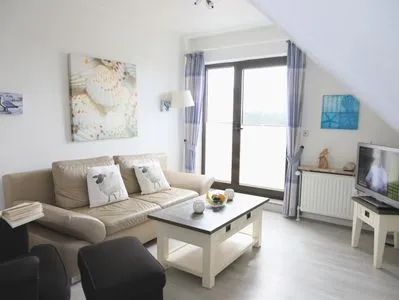 Wohnzimmer Fernsicht 12E, DG