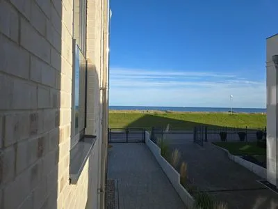 Meerblick Ferienwohnung "Strandgut" in 1. Reihe an der Ostseeküste
