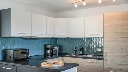 Küche / Küchenzeile Apartment 7b - überdachter Balkon