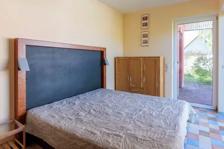 Schlafzimmer mit Doppelbett  Wuschels Hütt