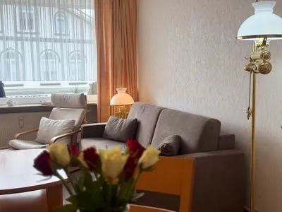 Sofa Ferienwohnung im Haus Strandstr.22 Kammel App. 34 / TG Platz Nr.112  obere Ebene
