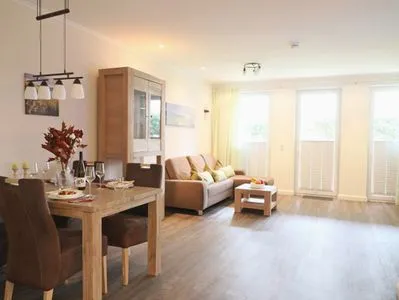 Wohnzimmer Bomhoffstr. 17, Whg. 13