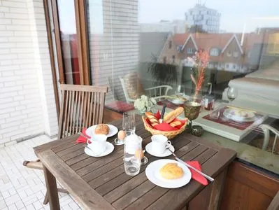 Balkon Kjeirstr. 34, Whg. 18, Haus Atlanta, Krabbenliebe