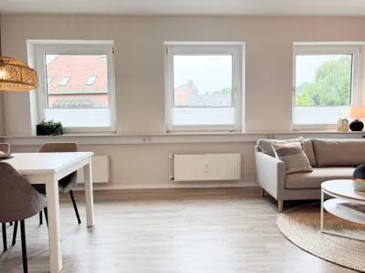 Wohnzimmer Ferienwohnung 'Borbystrand' in Eckernförde – Strandnah und familienfreundlich