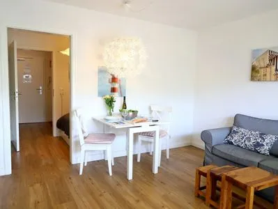 Wohnzimmer Kiarwai 4b, Whg. 10