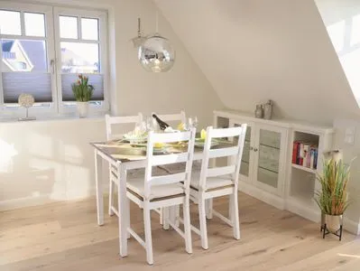 Wohnzimmer Nordhedig 7, Whg. 7c