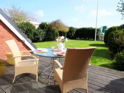 Terrasse Ostertresker 78, DHH