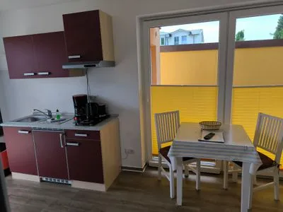 Küche / Küchenzeile Villa Mia 01