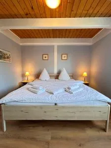 Schlafzimmer Ferienwohnung Deichbrise Pellworm