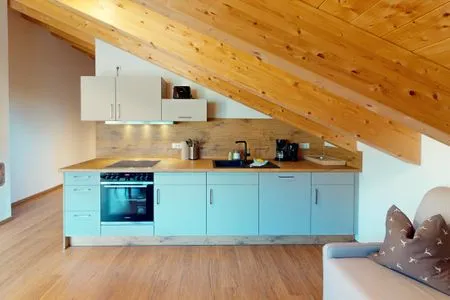 Küche / Küchenzeile StoaNest - Esterberg