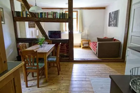 Offener Wohn- und Esszimmerbereich Ferienwohnung Parkblick