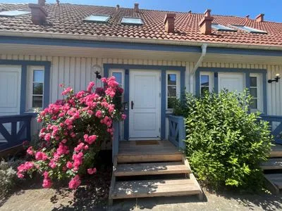 Fassade / Eingang Ariosa