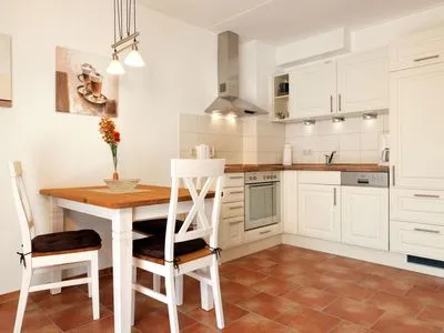 Küche / Küchenzeile Buchenweg Schwalbennest