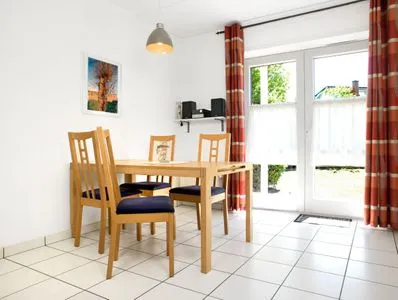 Wohnzimmer Buchenweg Whg.24, Sommerfeld, EG li