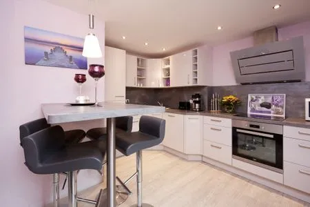 Küche / Küchenzeile Wohnung 2 (Zeesboothaus)