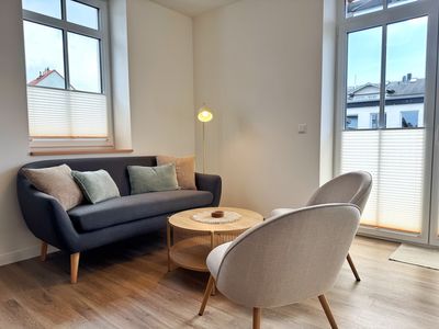 Hafenmeister Malte – Entspannt wohnen mit Balkon und Hafenflair