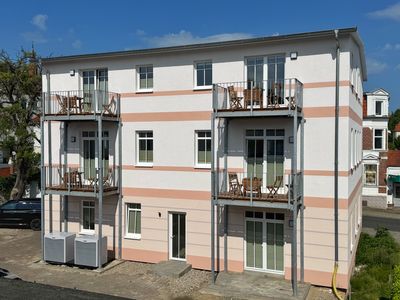 Hafenmeister Malte – Entspannt wohnen mit Balkon und Hafenflair
