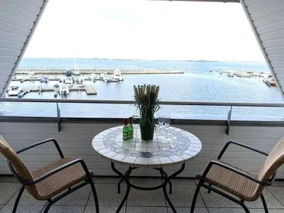 Ferienwohnung Hafenblick-0 Ferienwohnung Hafenblick