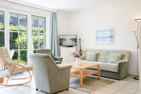 Wohnzimmer (OST1) Ferienwohnung "Lörper 1"