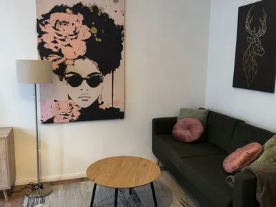 Wohnzimmer Gemütliches Appartement "Hans" in Köthen mit 4 Schlafzimmern