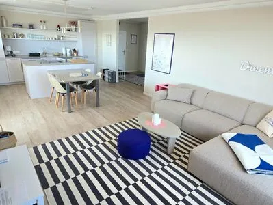 Wohnzimmer Paulstr. 2, Whg. 55, Dünenlicht