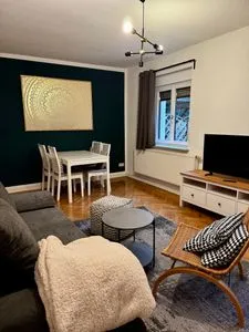 Wohnzimmer Ferienhaus "Hagen" in Schkopau mit 3 Schlafzimmern