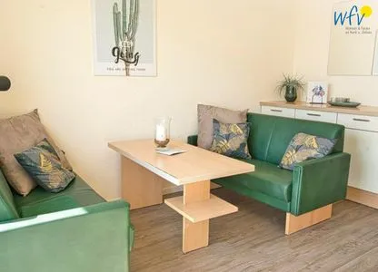 Essbereich Ferienhäuser Jadehörn Ferienwohnungen Sandfloh + Sonnenstern