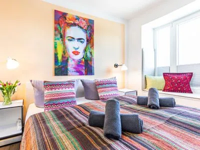 Schlafzimmer mit Doppelbetten 160x200 FeWo Casa Carmen in PRORA - 2.52