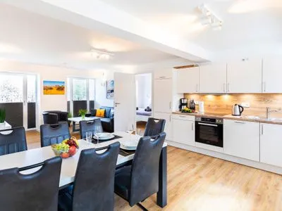 Offener Wohn- und Kochbereich FeWo Dünenheide 2.2 in PRORA - 7.22