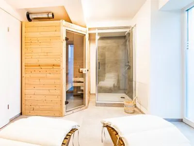 Private Sauna mit 2 Liegen FeWo Goodlife in PRORA - 7.40