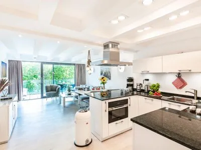 offener Wohn- und Kochbereich. FeWo Kapitänskajüte in PRORA - 8.33