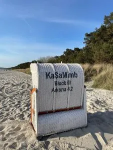 Strandkorb am Strand FeWo KaSaMimb in PRORA - 5.42