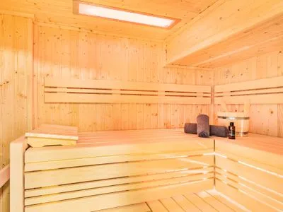 Saunabereich FeWo Sunny in PRORA - 4.06