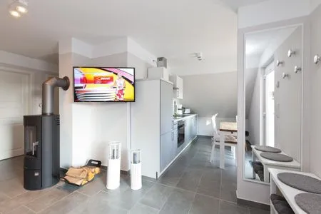 unter den Kiefern 98 OG-2 unter den Kiefern 98 OG