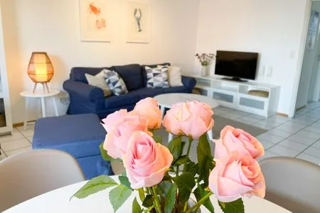 Wohnzimmer (OST8) Ferienwohnung "Lörper 2"