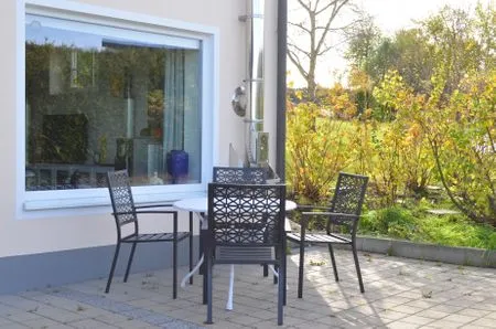 Terrasse vor der Wohnung am Schlössle Ferienwohnung Am Schlössle
