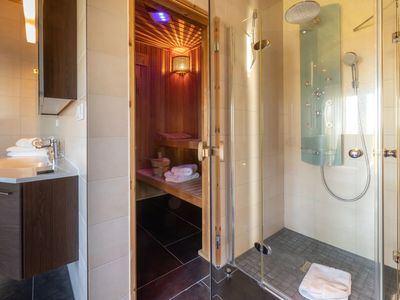 Ferienhaus Rubin - Modernes Ferienhaus mit 3 Schlafzimmern, Kamin und Sauna