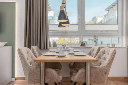 Esstisch Residenz am Strand Wohnung 4-61
