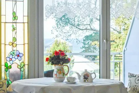 Meerblick Haus Anholt App. 37 - gemütliche Wohnung mit Balkon & Teilmeerblick